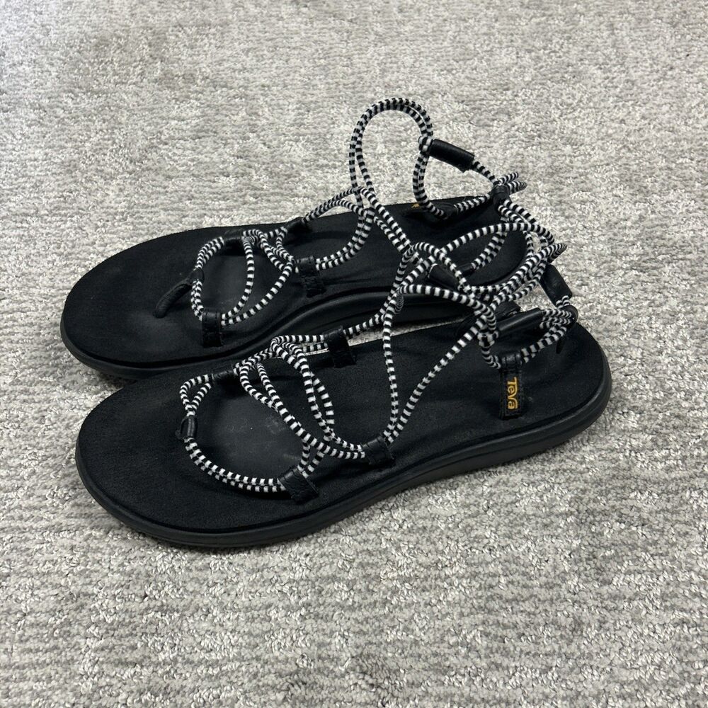 Teva Voya Infinity Bungee Sandals Womens 10 Black White Strappy Beach Comfort